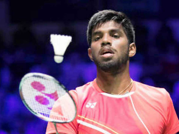 లక్షణాల్లేవ్..