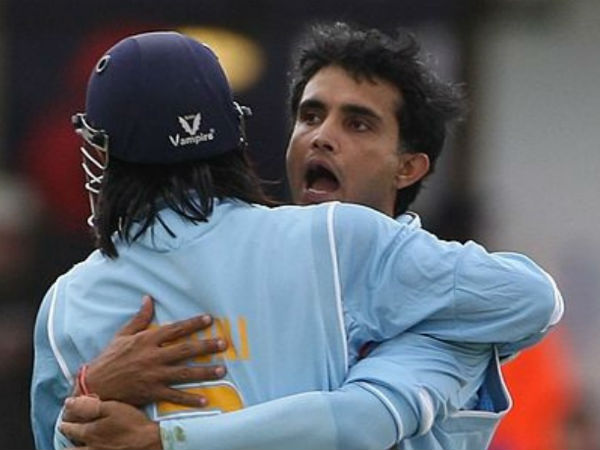 మహీ అరుదైన బ్యాట్స్‌మన్: