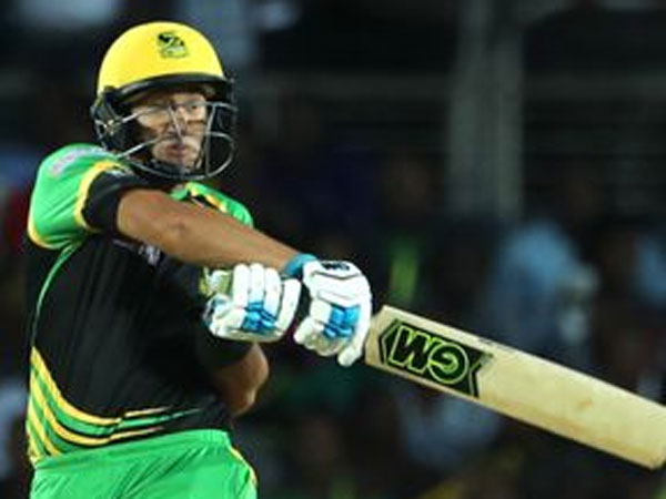 ధాటిగా ఆడిన రాస్‌టేలర్ 