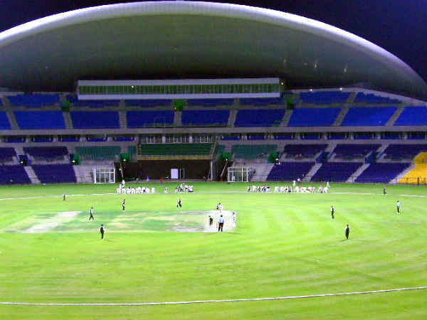 యూఏఈ చేరిన మూడు జట్లు