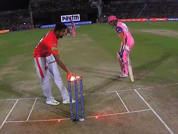 మన్కడింగ్‌తో విమర్శలు