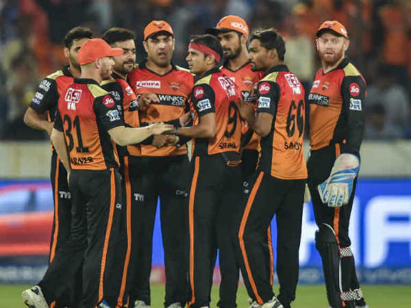 డేంజరస్ బౌలింగ్ అటాక్