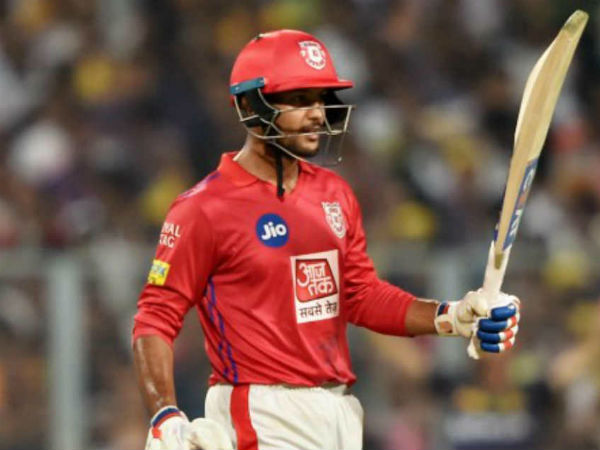 మయాంక్ ఒంటరి పోరాటం..