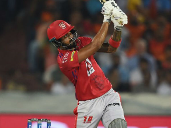 19వ ఓవర్లో 26 రన్స్: