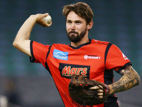 రిచర్డ్‌సన్‌ కూడా ఔట్: