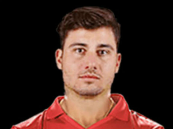  స్టోయినిస్ సూపర్ బౌలింగ్..