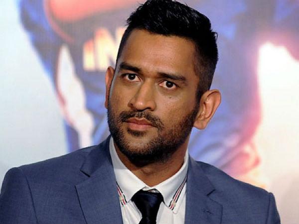 ఫ్యాన్స్ ఫైర్..