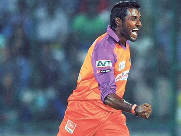 ఒకే ఓవర్‌లో 37 రన్స్..