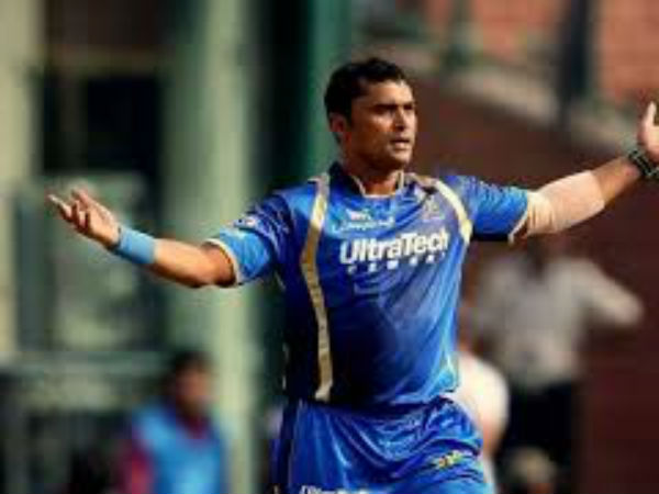  సూపర్ బౌలింగ్