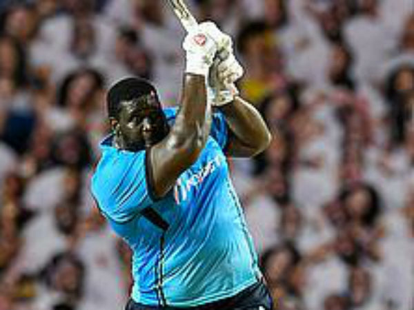 బ్యాటింగ్‌లో మెరిసిన బాహుబలి..