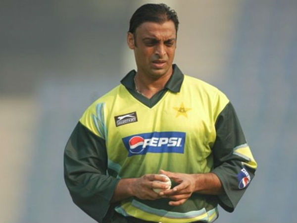 భారత ఆటగాళ్లు చేతులెత్తేసారు..