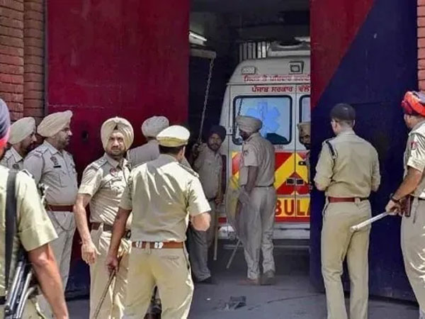 సినిమాలో చూపించినట్టే: