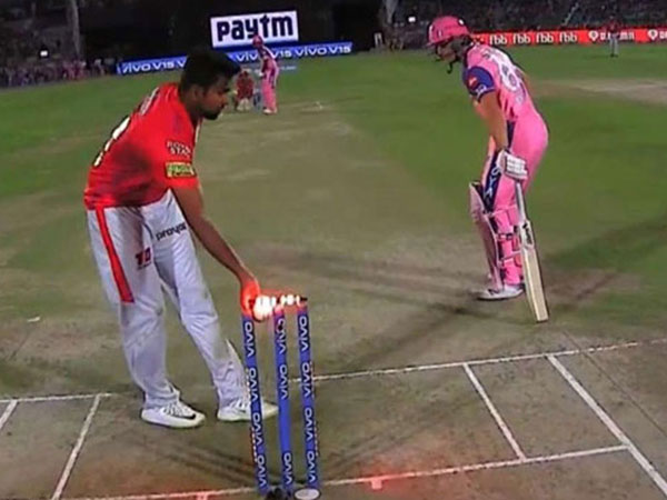 మన్కడింగ్‌ అంటే ఏంటి?