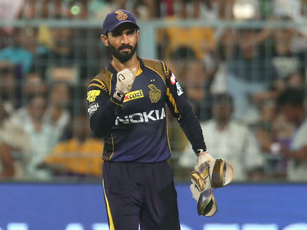  అభిమానుల ఆగ్రహం: