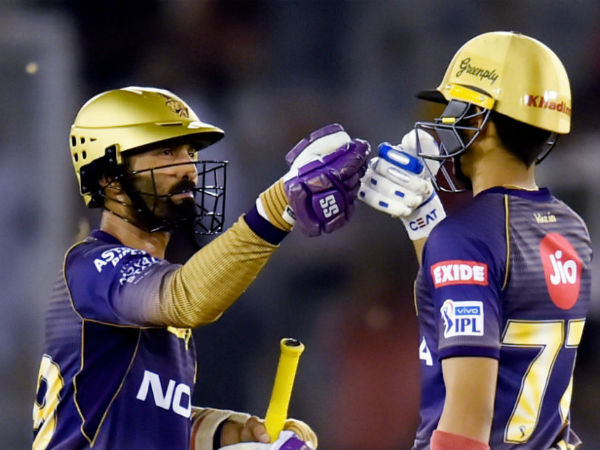  4 బంతులు 2 రన్స్: