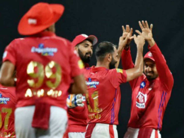  చివరి ఓవర్‌లో స్పిన్నర్.. 