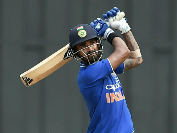 వైస్‌ కెప్టెన్‌గా బాధ్యతలు: