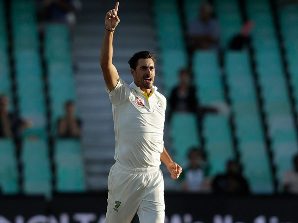 టిపికల్ బౌలర్‌గా..