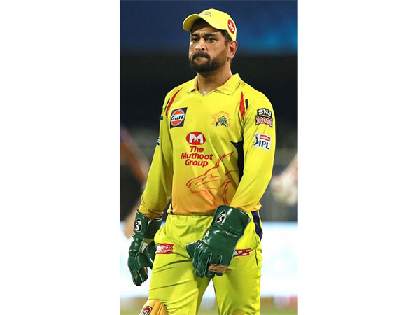 ధోనీ.. ఏ మాయ చేస్తాడో..