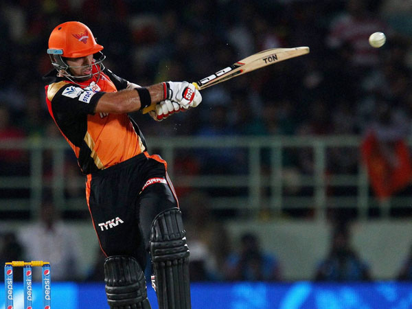 2010లో సత్తా చాటిన నమాన్ ఓజా