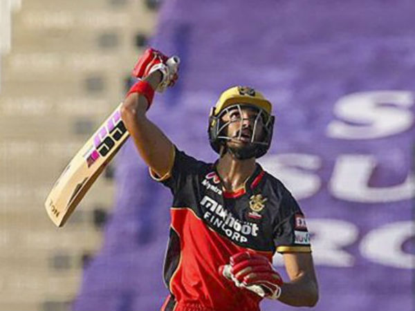 పడిక్కల్ మెరుపులు: