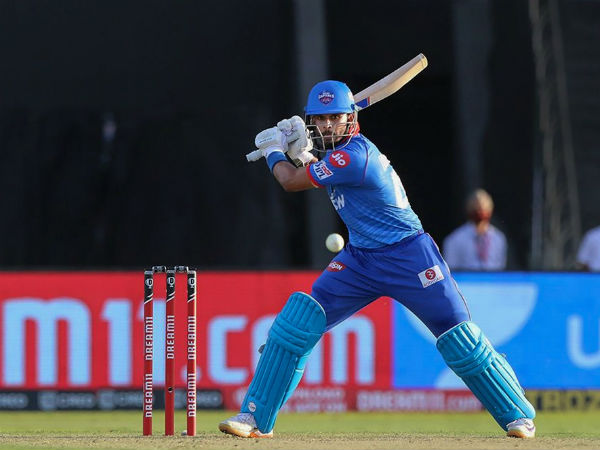 కాంబినేషన్స్‌పై ఆలోచించాలి..