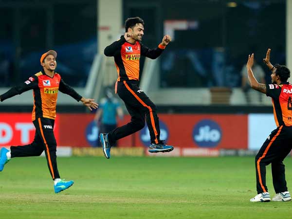 ముఖా ముఖి