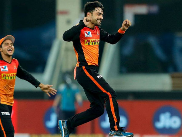 రషీద్ సిక్స్, ఫోర్: