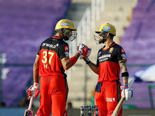 కోహ్లీ, పడిక్కల్ హాఫ్ సెంచరీ..