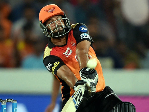  సీనియర్స్ రీ ఎంట్రీకి ఛాన్స్.. 