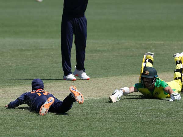 రెండో ఫాస్టెస్ట్ ఆసీస్ ప్లేయ‌ర్‌గా