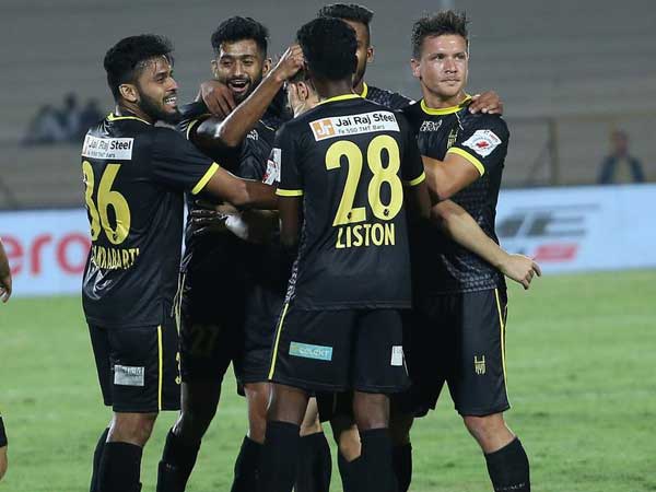 కొత్త కోచ్ పర్యవేక్షణలో..