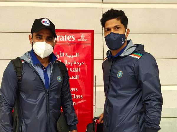 హాట్‌ హాట్‌గా ఆసీస్ టూర్..