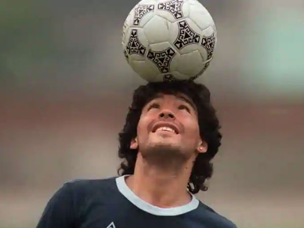 మారడోనా కెరీర్ సాగిందిలా..