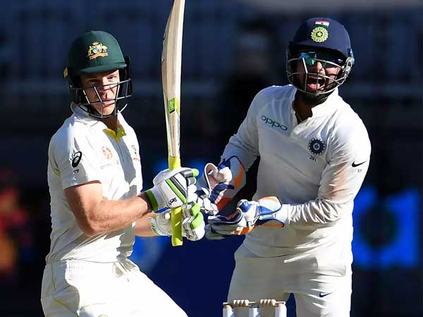 బేబీ సిట్టర్..