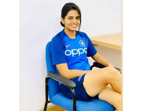  కోహ్లీ కోచ్ పర్యవేక్షణలోనే..