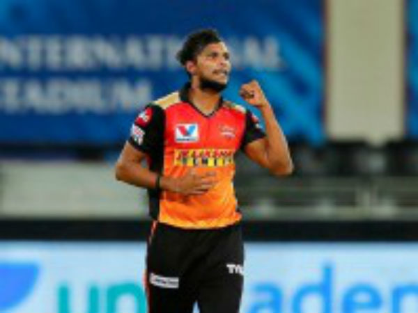 యార్కర్ల నట్టూ..