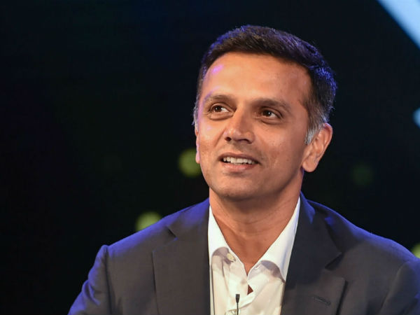 సీనియర్లతో ఆడితే..