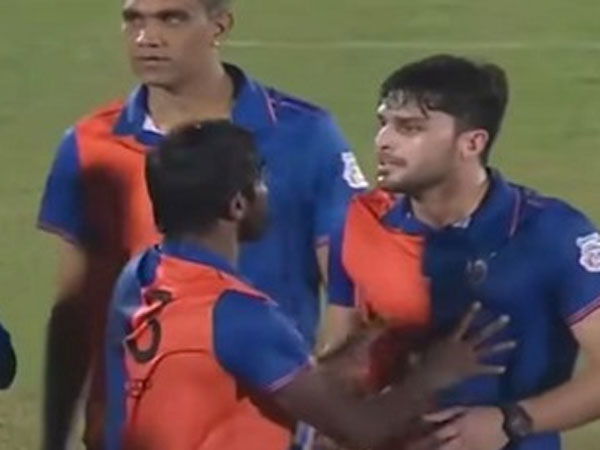 టస్కర్స్ సూపర్ విక్టరీ..