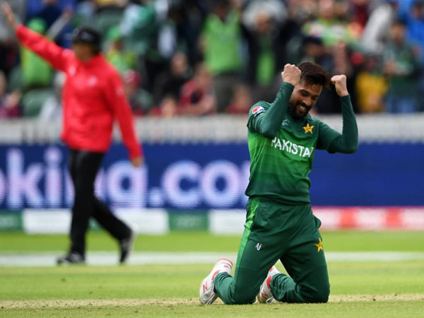 ఆమిర్ సూపర్ స్పెల్..