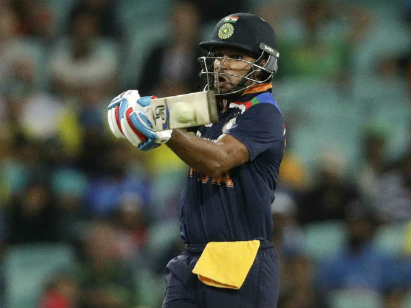 గబ్బర్ హాఫ్ సెంచరీ..