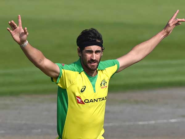 India vs Australia: Mitchell Starc joins Warner in teams injury list, suffers back and rib niggle