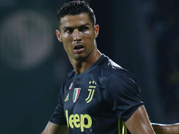 ఎక్కువ‌గా ట్వీట్ చేసిన ప్రపంచ ఆటగాళ్లు