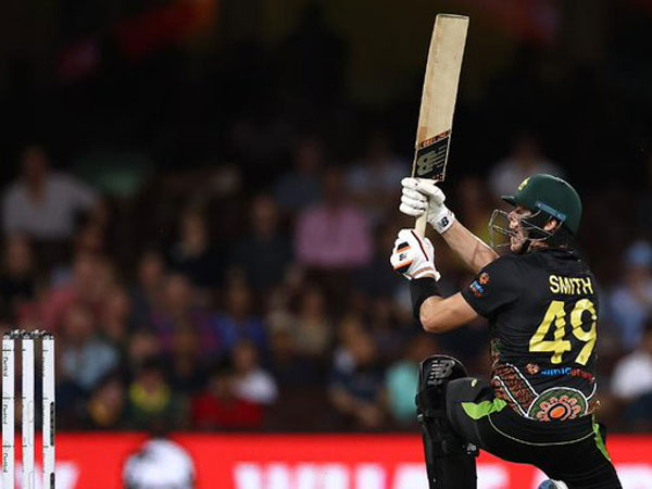 చెలరేగిన స్మిత్..