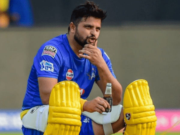 వ్యక్తిగత కారణాలతో