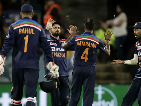 నటరాజన్‌ బిడ్డని ఇంకా చూడలేదు: