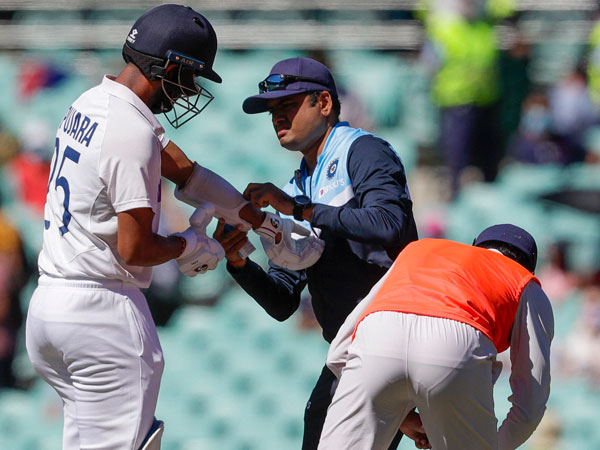 కమిన్స్ బౌలింగ్‌లోనే..