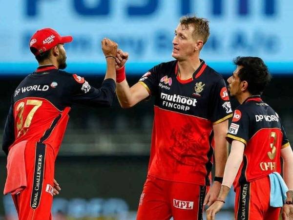 మోరిస్‌కు ఒక అవకాశం ఇవ్వాల్సింది: