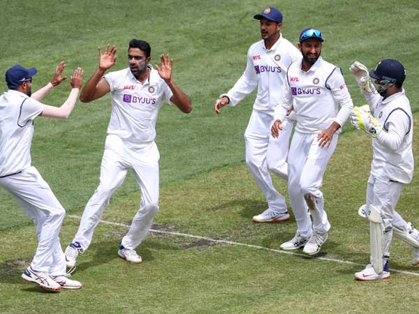 మా వల్ల కాదు.. మా వల్ల కాదు..