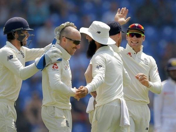 శ్రీలంకలో చూపించిన జోరే... శ్రీలంకలో చూపించిన జోరే...